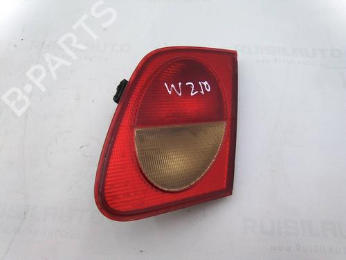 Used Right tailgate light Right tailgate light 22951328 22951328