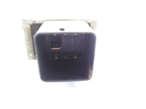 Used Switch Switch RENAULT MEGANE II Estate (KM0/1_) 1.5 dCi (KM0F, KM0T, KM2B) (82 hp) 19823710 19823710
