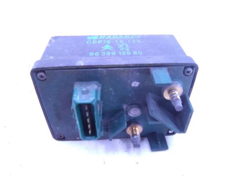 Used Switch Switch FIAT SCUDO Bus (220_) 1.9 TD (92 hp) 19823956 19823956