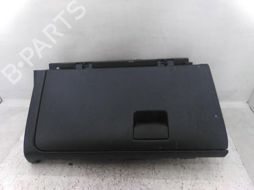 Used Glove box Glove box MITSUBISHI SPACE STAR MPV (DG_A) 1.3 16V (DG1A) (86 hp) 19824158 19824158