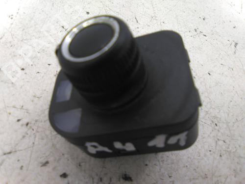 Used Switch Switch AUDI A4 B8 Avant (8K5) 2.0 TDI (143 hp) 19824364 19824364