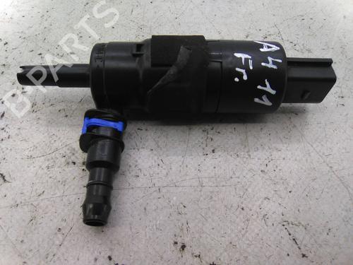 Used Washer pump Washer pump AUDI A4 B8 Avant (8K5) 2.0 TDI (143 hp) 19824366 19824366