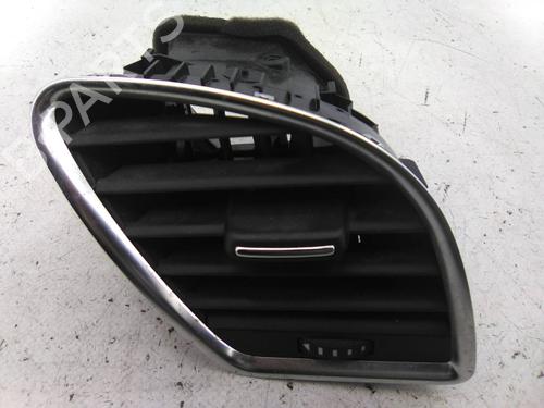 Used Air vent Air vent AUDI A4 B8 Avant (8K5) 2.0 TDI (143 hp) 19824392 19824392