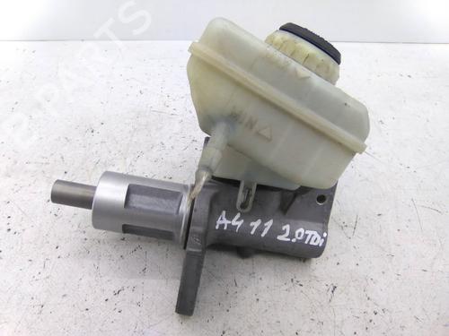 Used Brake master cylinder Brake master cylinder 19824424 19824424