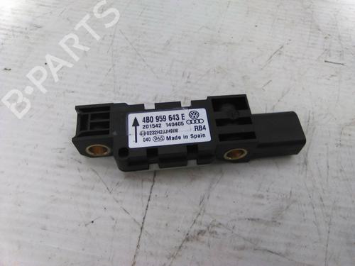 Used Electronic module Electronic module PORSCHE CAYENNE (9PA) 3.2 (250 hp) 19824551 19824551