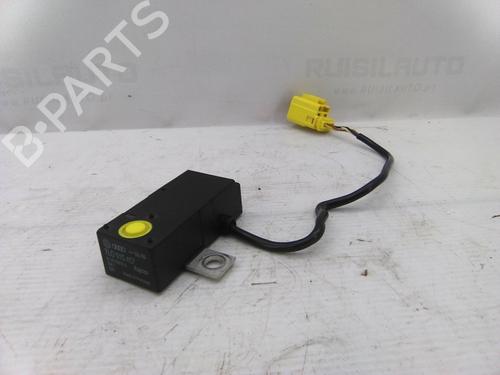 Used Electronic module Electronic module PORSCHE CAYENNE (9PA) 3.2 (250 hp) 19824570 19824570