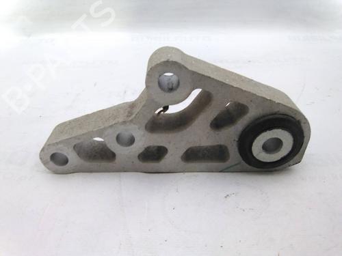 Used Gearbox mount Gearbox mount FIAT 500X (334_) 1.6 D Multijet (334AXA1B, 334AXA11) (120 hp) 19824914 19824914