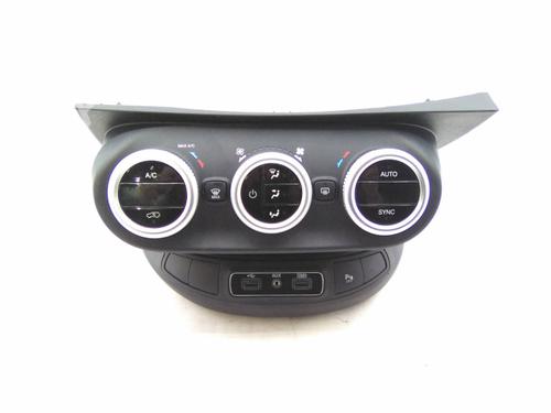 Used Climate control Climate control FIAT 500X (334_) 1.6 D Multijet (334AXA1B, 334AXA11) (120 hp) 19824944 19824944