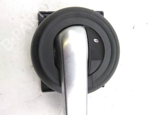 Used Front left interior door handle Front left interior door handle FIAT 500X (334_) 1.6 D Multijet (334AXA1B, 334AXA11) (120 hp) 19824928 19824928