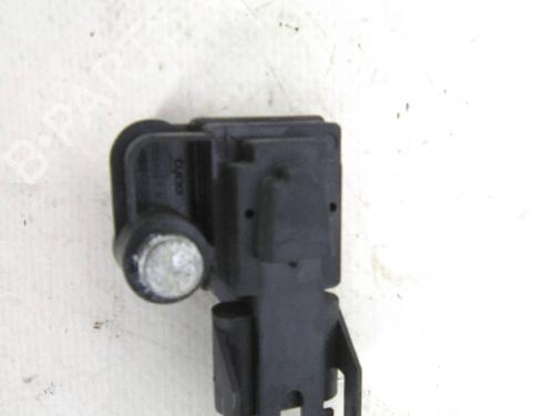 Used Electronic module Electronic module BMW 5 (F10) 520 d (184 hp) 19825425 19825425