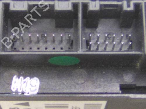 Right front window motor AUDI A4 B6 (8E2) 1.6 | BP19825465E20 - Image 8