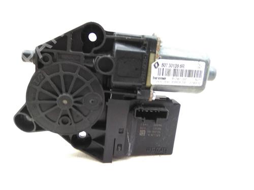 right-front-window-motor-renault-megane-iii-combi-van-kz01-2009-2010-2011-2012-2013-2014-2015-28308144 main image