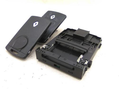 Used Card reader Card reader RENAULT MEGANE III Combi Van (KZ0/1) 1.5 dCi (106 hp) 29429496 29429496