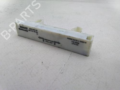 Used Electronic module Electronic module RENAULT MEGANE III Combi Van (KZ0/1) 1.5 dCi (106 hp) 28483377 28483377