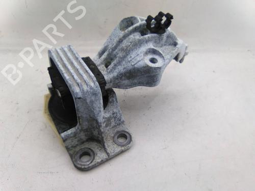 Used Engine mount Engine mount 28501284 28501284