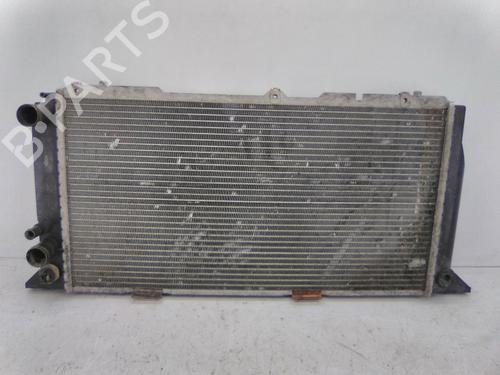 Used Water radiator Water radiator 19835900 19835900