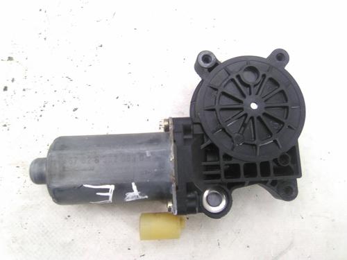 BP19835980E21 main image