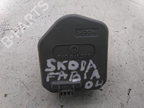 other-skoda-fabia-i-combi-6y5-14-tdi-6y0941295-2000-2001-2002-2003-2004-2005-2006-2007-19836034 main image