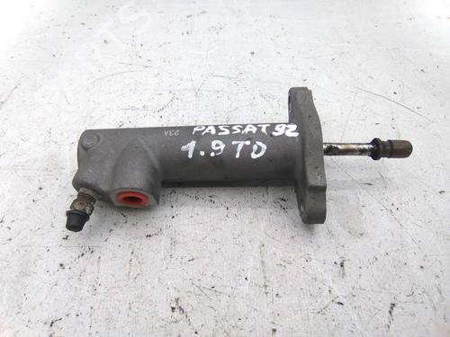 Used Clutch slave cylinder Clutch slave cylinder VW PASSAT B3/B4 (3A2, 35I) 1.9 TD (75 hp) 19836077 19836077