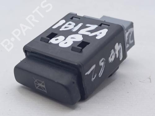 Used Switch Switch SEAT IBIZA III (6L1) 1.2 12V (70 hp) 26318445 26318445