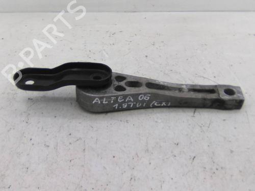 Used Gearbox mount Gearbox mount SEAT ALTEA (5P1) 1.9 TDI (105 hp) 19836370 19836370