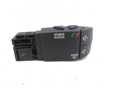 Used Steering wheel controls Steering wheel controls RENAULT CLIO IV (BH_) 1.5 dCi (BHM6) (84 hp) 20339300 20339300