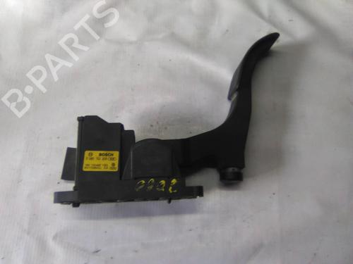 Pedal Pedal VW POLO III (6N1) 55 1.4 (55 hp) 19836786 19836786