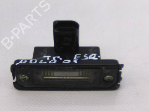Used Licence plate light Licence plate light VW POLO IV (9N_, 9A_) 1.4 TDI (75 hp) 25404695 25404695