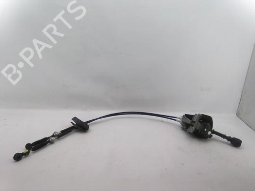 Used Gear lever Gear lever RENAULT TRAFIC II Bus (JL) 1.9 dCI 80 (JL0B) (82 hp) 19836948 19836948