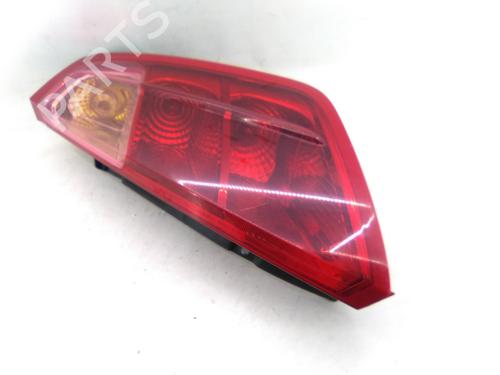 right-taillight-fiat-grande-punto-199_-2005-29307090 main image