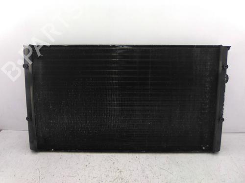 Used Water radiator Water radiator 20935097 20935097