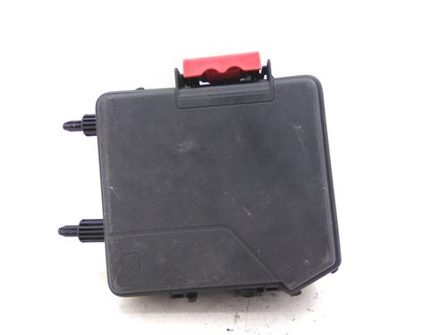 Used Fuse box Fuse box RENAULT LAGUNA III (BT0/1) 2.0 dCi (BT07, BT0J, BT14, BT1A, BT1S) (131 hp) 27544877 27544877