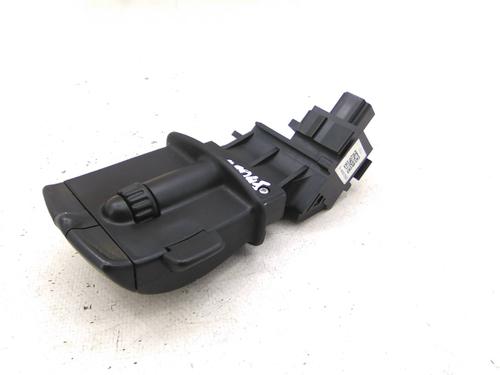 Switch RENAULT LAGUNA III (BT0/1) 2.0 dCi (BT07, BT0J, BT14, BT1A, BT1S) | BP28059024I30 - Image 2