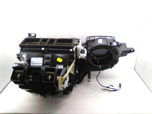 Used Heater matrix box Heater matrix box RENAULT LAGUNA III (BT0/1) 2.0 dCi (BT07, BT0J, BT14, BT1A, BT1S) (131 hp) 27544892 27544892