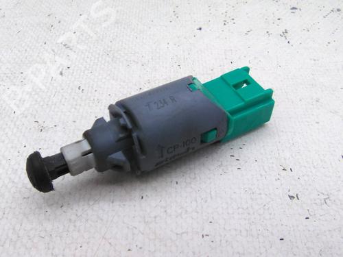 Used Electronic module Electronic module RENAULT LAGUNA III (BT0/1) 2.0 dCi (BT07, BT0J, BT14, BT1A, BT1S) (131 hp) 27544918 27544918
