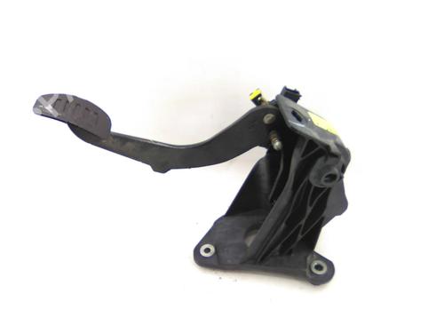 koblingspedal koblingspedal RENAULT LAGUNA III (BT0/1) 2.0 dCi (BT07, BT0J, BT14, BT1A, BT1S) (131 hp) 27544965 27544965