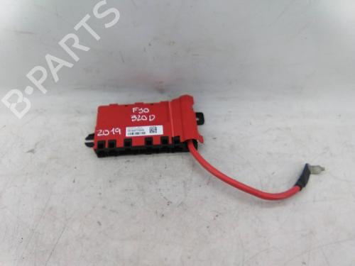 Used Fuse box Fuse box BMW 3 (F30, F80) 320 d (163 hp) 19842940 19842940