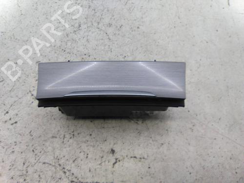 Used Ashtray Ashtray VW PASSAT B6 (3C2) 1.9 TDI (105 hp) 19843097 19843097