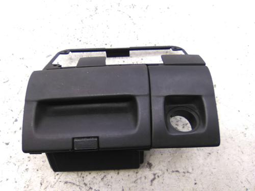 Used Ashtray Ashtray VW VENTO (1H2) 1.9 D (65 hp) 19843118 19843118