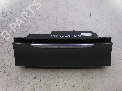 Cinzeiro Cinzeiro VW PASSAT B6 (3C2) 1.9 TDI (105 hp) 22965149 22965149