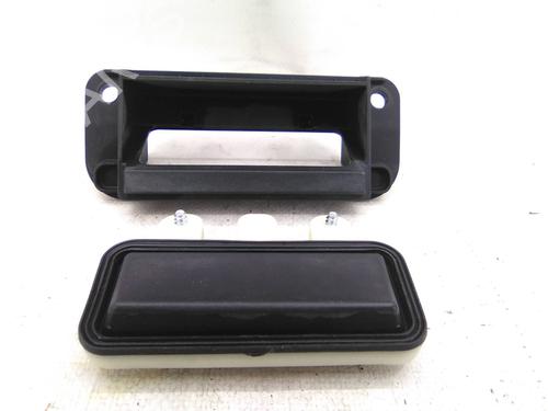 Used Tailgate handle Tailgate handle MERCEDES-BENZ C-CLASS (W204) C 220 CDI (204.002) (163 hp) 19843582 19843582