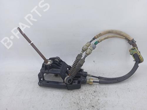 Used Gear lever Gear lever TOYOTA COROLLA Saloon (_E12_) 1.4 VVT-i (ZZE120_, ZZE120R) (97 hp) 26402384 26402384