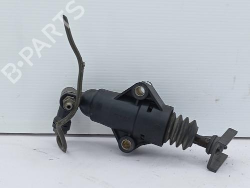 Used Clutch slave cylinder Clutch slave cylinder 19858654 19858654