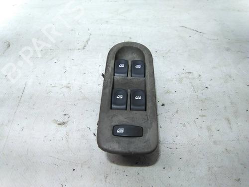 Used Switch Switch RENAULT CLIO III Grandtour (KR0/1_) 1.5 dCi (KR1C, KR1N) (103 hp) 19811256 19811256