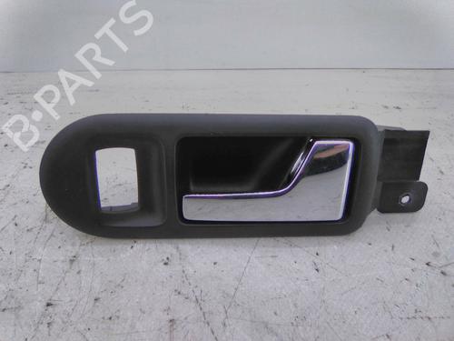 Used Front right interior door handle Front right interior door handle VW GOLF IV (1J1) 1.4 16V (75 hp) 19821221 19821221