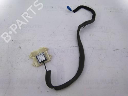 Used Antenna/Base Antenna/Base RENAULT CLIO IV (BH_) 1.5 dCi 90 (90 hp) 19822659 19822659