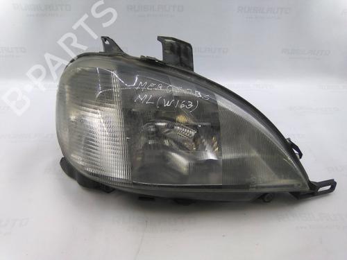 Højre forlygte Højre forlygte MERCEDES-BENZ M-CLASS (W163) ML 320 (163.154) (218 hp) 22951265 22951265