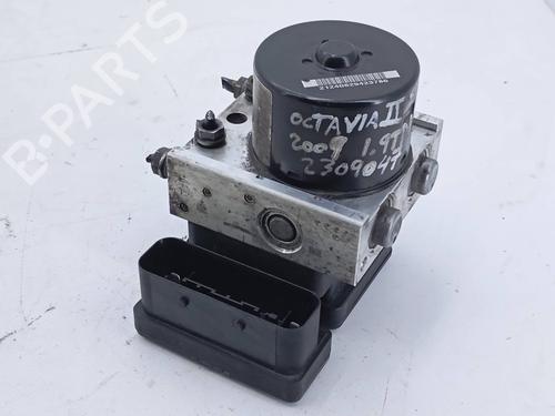Used ABS pump ABS pump SKODA OCTAVIA II Combi (1Z5) 1.9 TDI (105 hp) 28413828 28413828