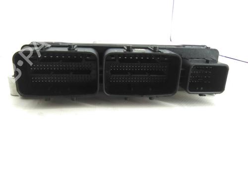 Used Engine control unit (ECU) Engine control unit (ECU) RENAULT MEGANE IV Grandtour (K9A/M/N_) 1.5 dCi 110 (110 hp) 19839107 19839107