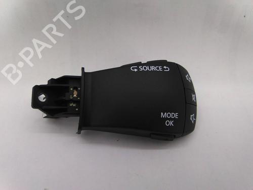 Used Steering wheel controls Steering wheel controls RENAULT MEGANE IV Grandtour (K9A/M/N_) 1.5 dCi 110 (110 hp) 19839109 19839109